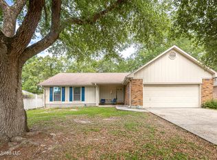 8822 Oio Pl, Diamondhead, MS 39525
