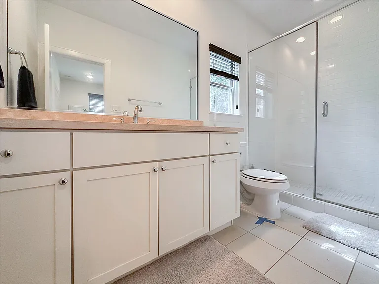 2 Hermann Park Ct — Photo 34