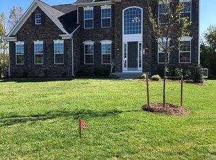 815 Quatar St, Fort Washington, MD 20744