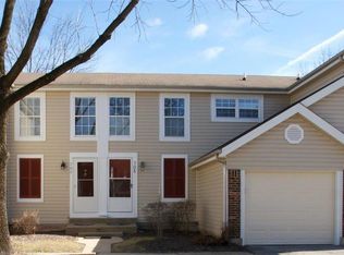 704 Sugar Glen Dr, Saint Peters, MO