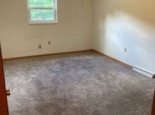 10950 Oak St #8, Conneaut Lake, PA 16316