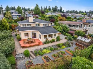 722 Pine St, Edmonds, WA 98020