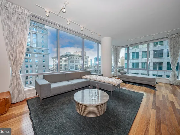 1414 S Penn Sq Unit 23H, Philadelphia, PA 19102