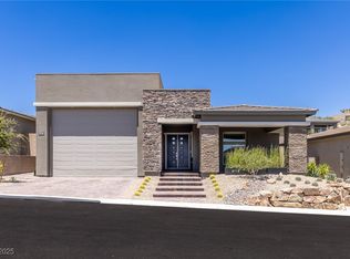 977 Woodburn Ln, Las Vegas, NV 89138