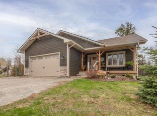 17 Hart Ct, Huntsville, ON P1H 1T6