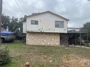 265 Susie Dr, Canyon Lake, TX 78133