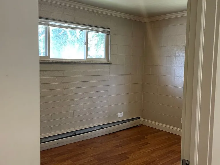 125 E Mrytle Flats — Photo 22
