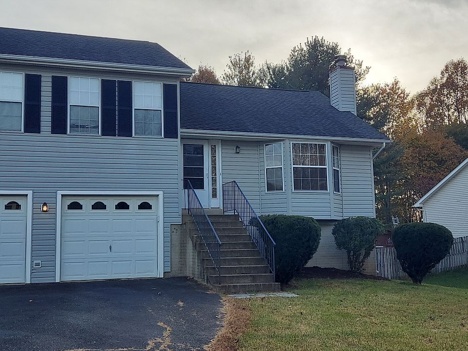 3 Taber Court
