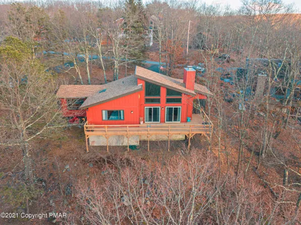 193 Dover Dr, Bushkill, PA 18324