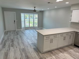 444 50th Ave N #444, Saint Petersburg, FL 33703