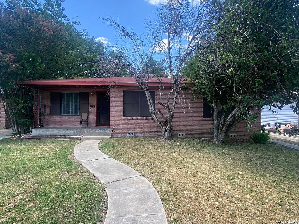 1st image of 239 Edna Ave