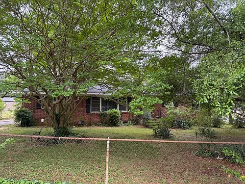 121 E Belvedere Rd Photo 1