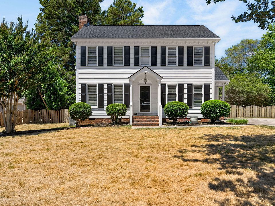 1st image of 611 Elmwood Ct