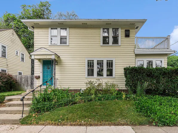 1006 Oak St, Kalamazoo, MI 49008