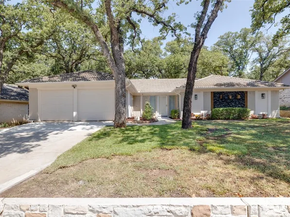 6737 Starnes Rd, North Richland Hills, TX 76182