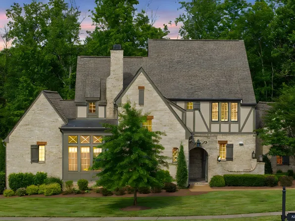 4310 Kings Camp Ct, Arrington, TN 37014