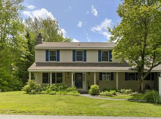 11 Bayberry Ln, Scarborough, ME 04074