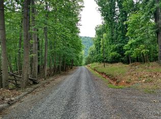 40A Rockview Ln, Great Cacapon, WV 25422