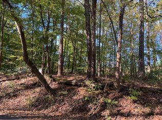822 Fairwood Dr, Woodruff, SC 29388