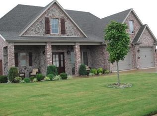 4002 SW Layton Rd, Bentonville, AR 72713