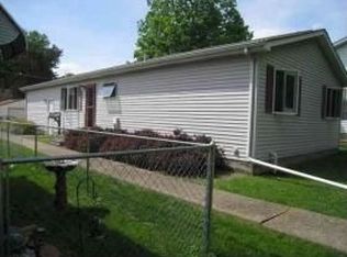 1854 35th St, Rock Island, IL 61201