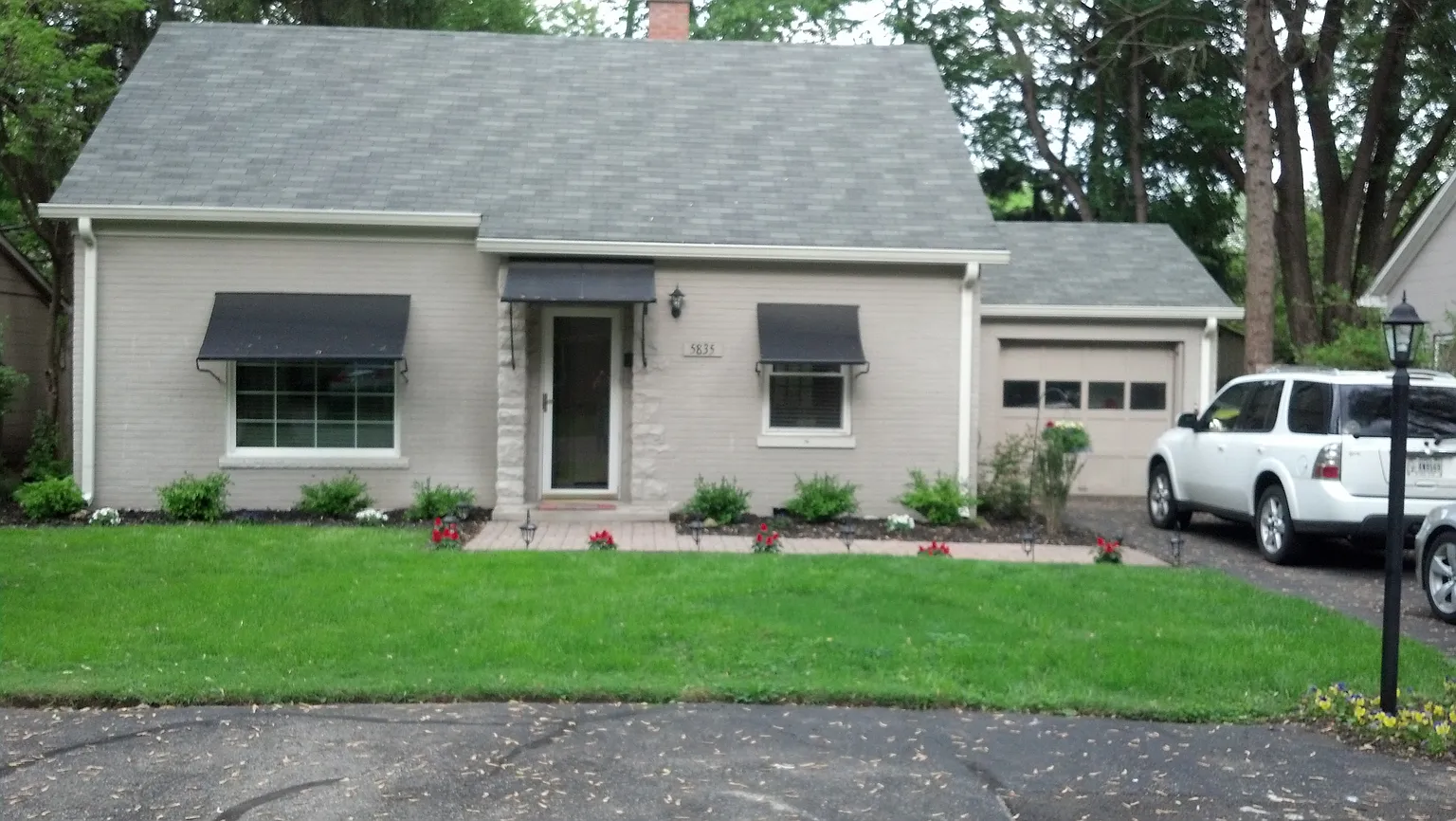 5835 Brouse Ave photo 1