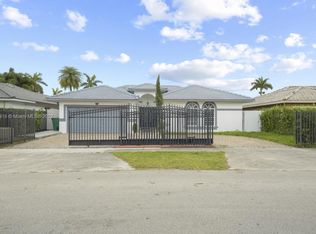 14735 SW 178th Ter, Miami, FL 33187