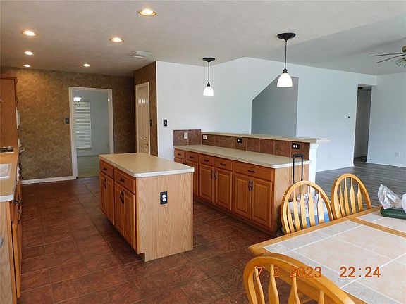 2nd image of 3406 Dry Creek Drive