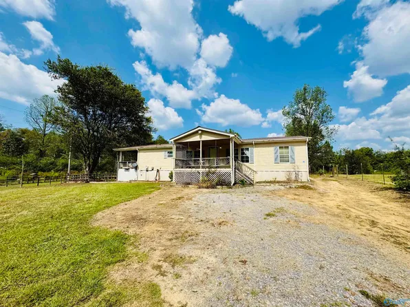 286 County Road 1930, Crossville, AL 35962