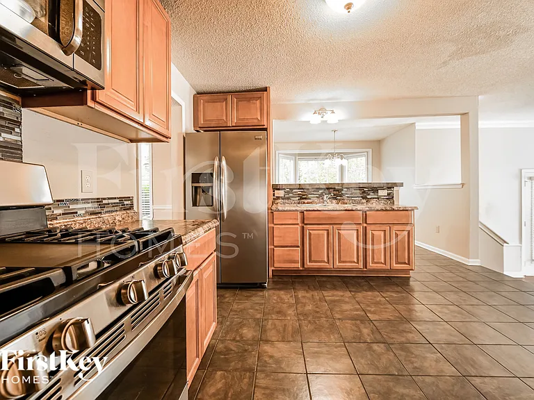 139 The Esplanade Way SW — Photo 5