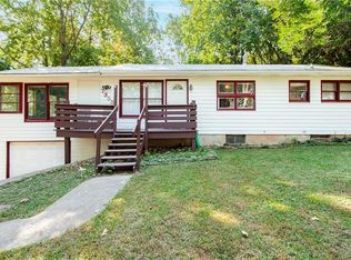 7355 Parkview Ave, Kansas City, KS 66109