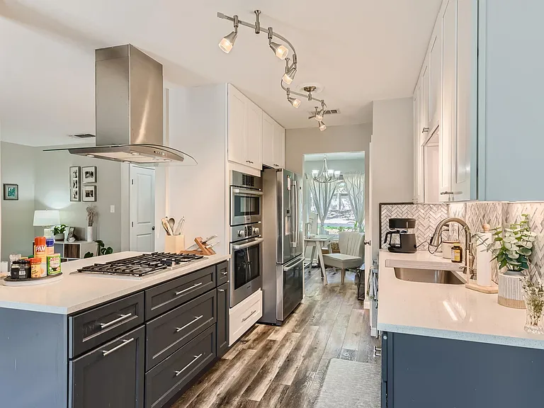 6101 London Dr — Photo 4