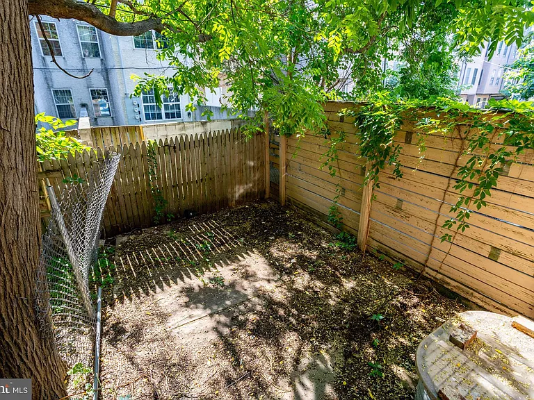 1837 N Willington St #1 — Photo 14