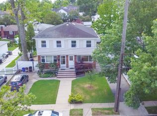 24 Chesterton Ave, Staten Island, NY 10306