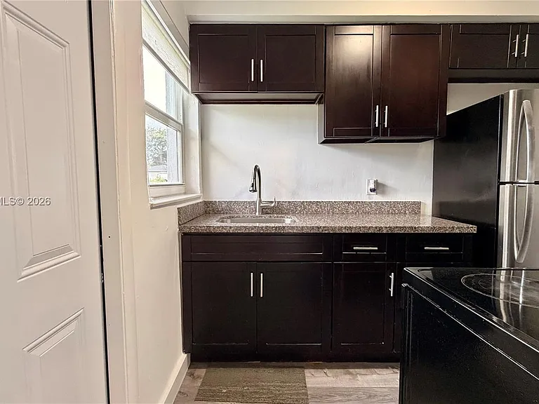 115 NW 118th St #115 — Photo 9