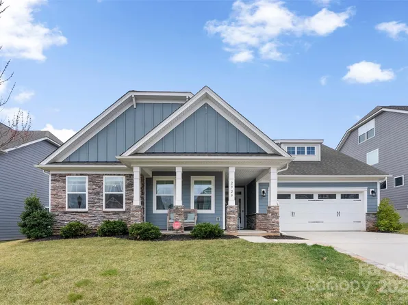 2929 Shumard Dr, Gastonia, NC 28054