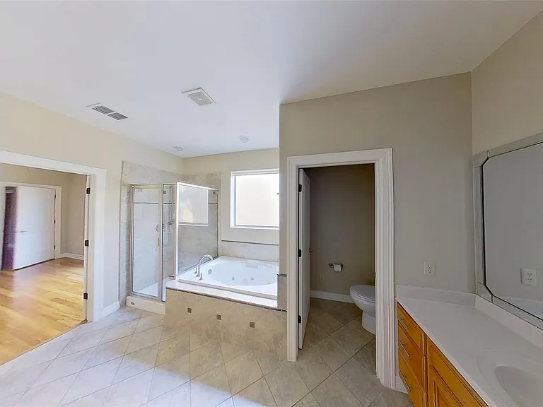2506 Camden Park — Photo 16