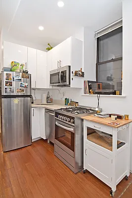 Rented by Ledvech Group | media 1