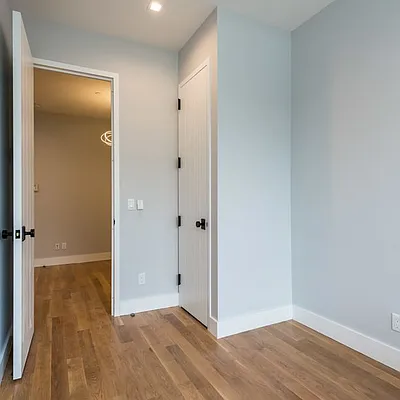 Rented by Nooklyn NYC LLC | media 9