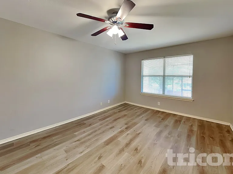 9622 Discovery Dr — Photo 8