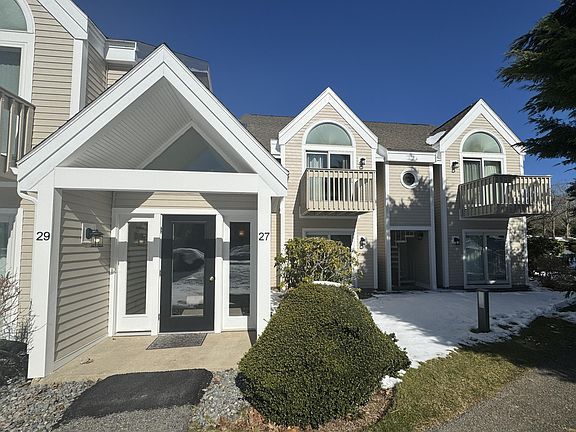 2nd image of 27 Endicott Lane #30