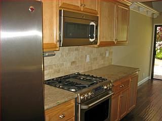 2nd image of 1114 Sussex Sq