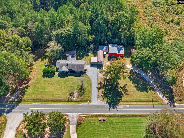 1114 Old Golf Course Rd, Batesburg, SC 29006