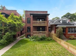 1927 W Morse Ave #1, Chicago, IL 60626