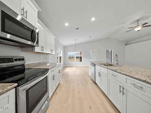 4th image of 3855 Heartwood St