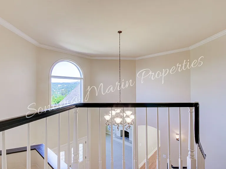 4626 Bennett View Dr — Photo 31