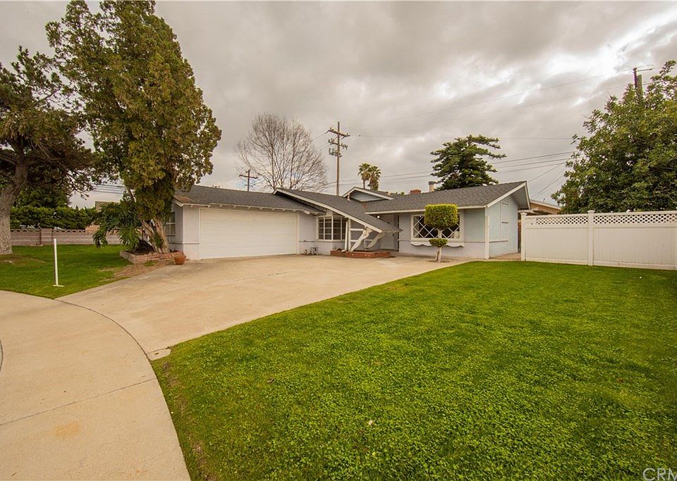 1st image of 7980 Gladiola Cir
