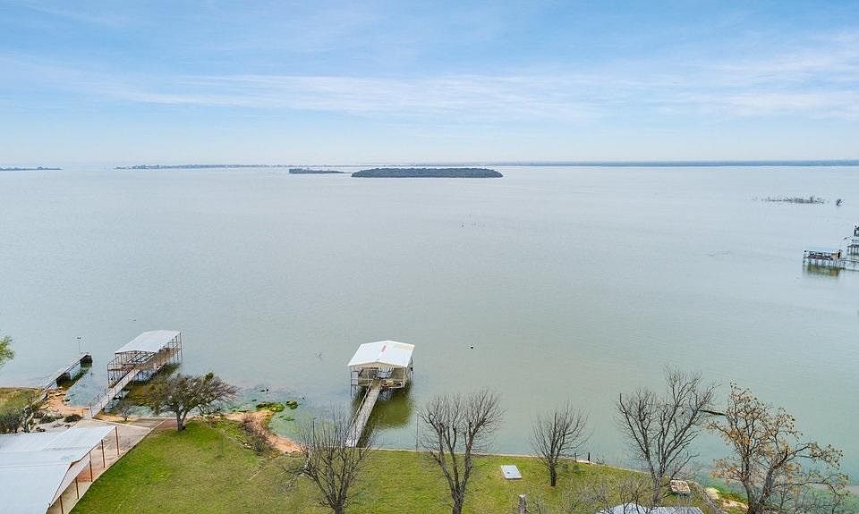 1st image of 223 S Beach Dr