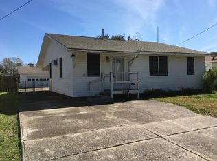 2037 8th St, Port Neches, TX 77651