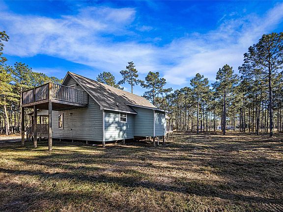 2nd image of 235 Bracewell Cemetary Rd